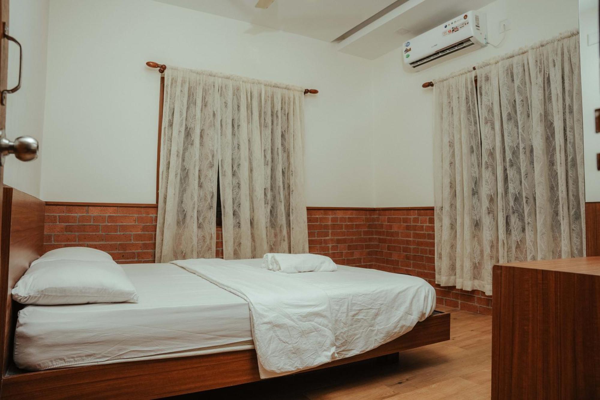 Waves And Shores Beach Villa 마라리쿨람 외부 사진
