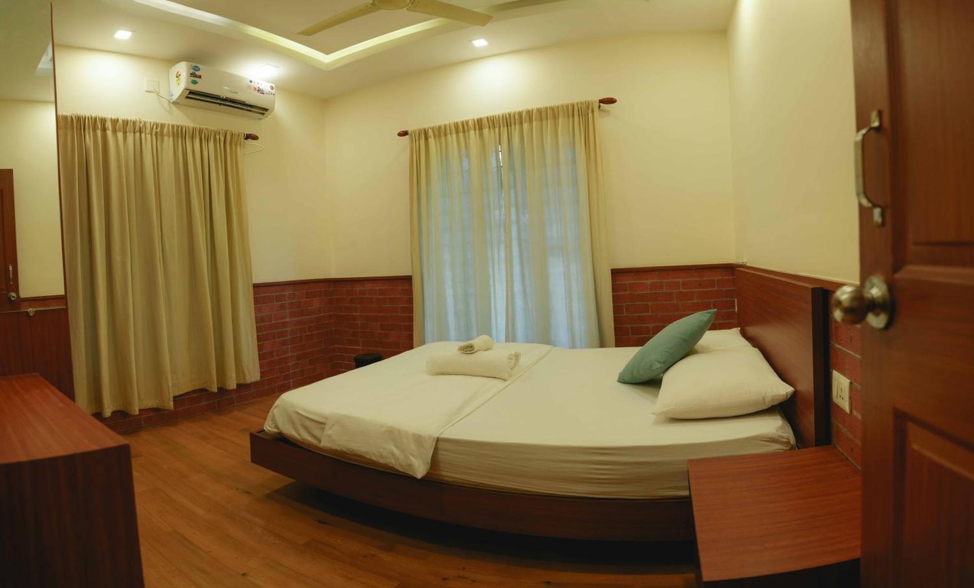 Waves And Shores Beach Villa 마라리쿨람 외부 사진